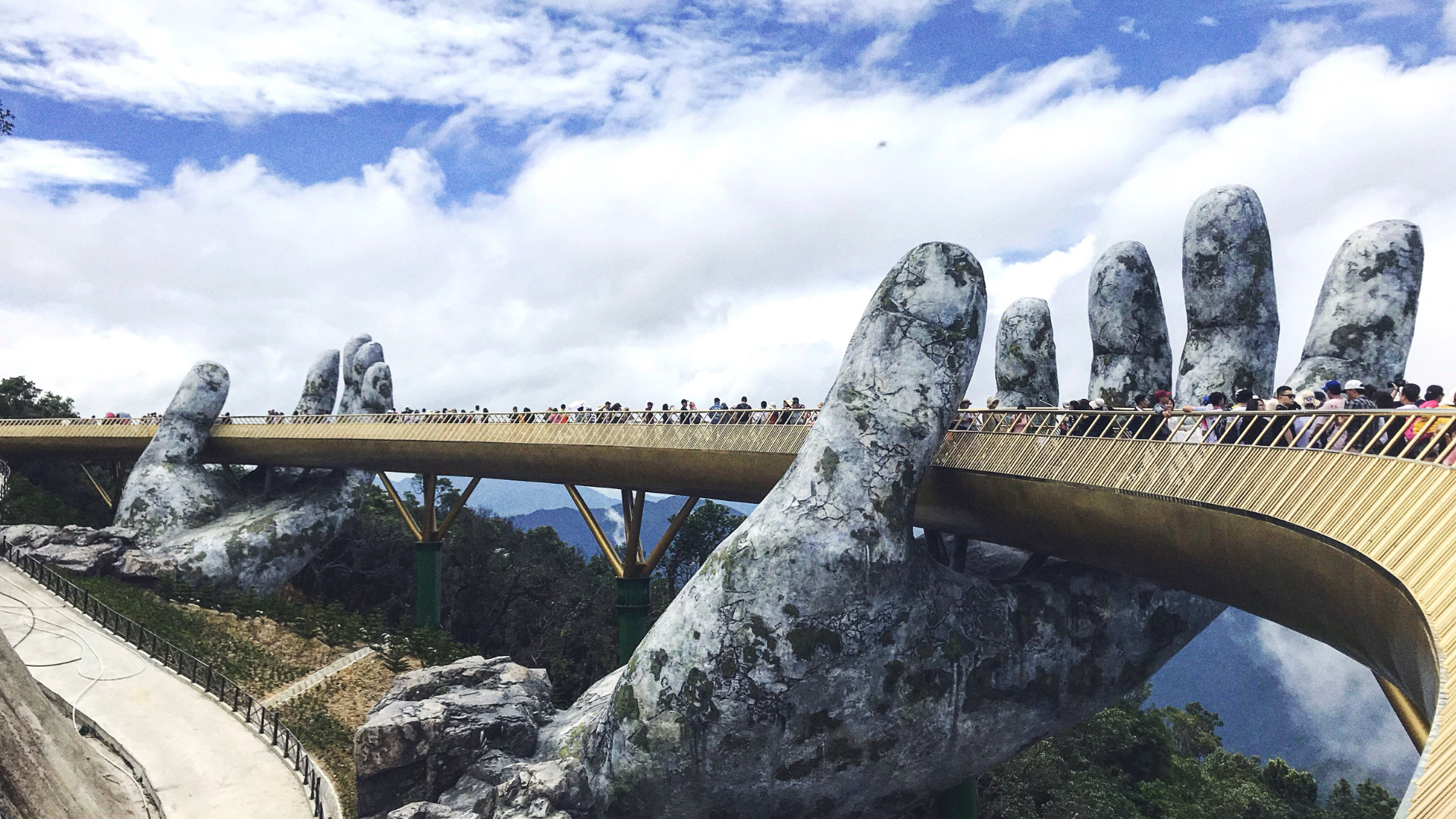 DA NANG - HOI AN - SAPA - HANOI w/ Incense Village and Mega Grand World! - Image 3